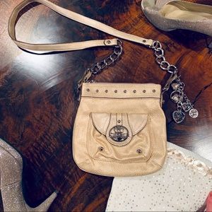 🎉HP🎉EUC Kathy Van Zeeland Crossbody Bag